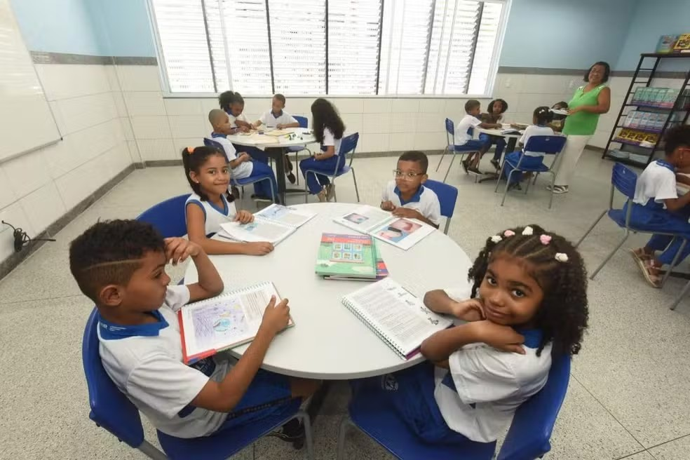 Cadastramento escolar para Ensino Fundamental e EJA é prorrogado em Salvador; saiba como fazer