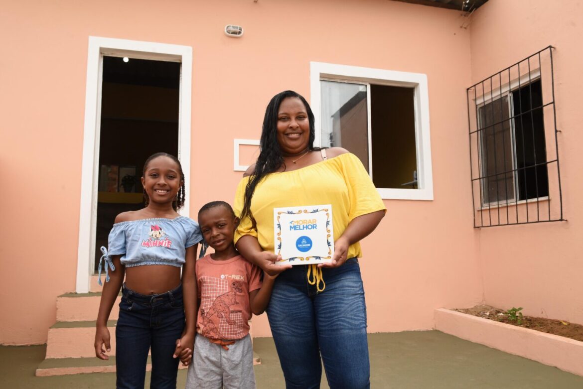 Morar Melhor chega a Paripe pela terceira vez e alcança quase 2 mil casas reformadas