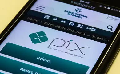 Nova fiscalização de Pix reduz chance de malha fina, diz Receita