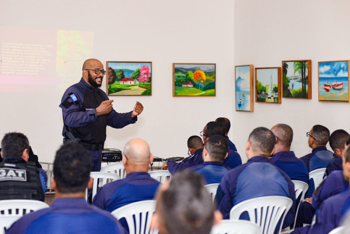 Guarda Municipal de Salvador forma novos agentes para reforçar patrulhamento turístico no Centro Histórico
