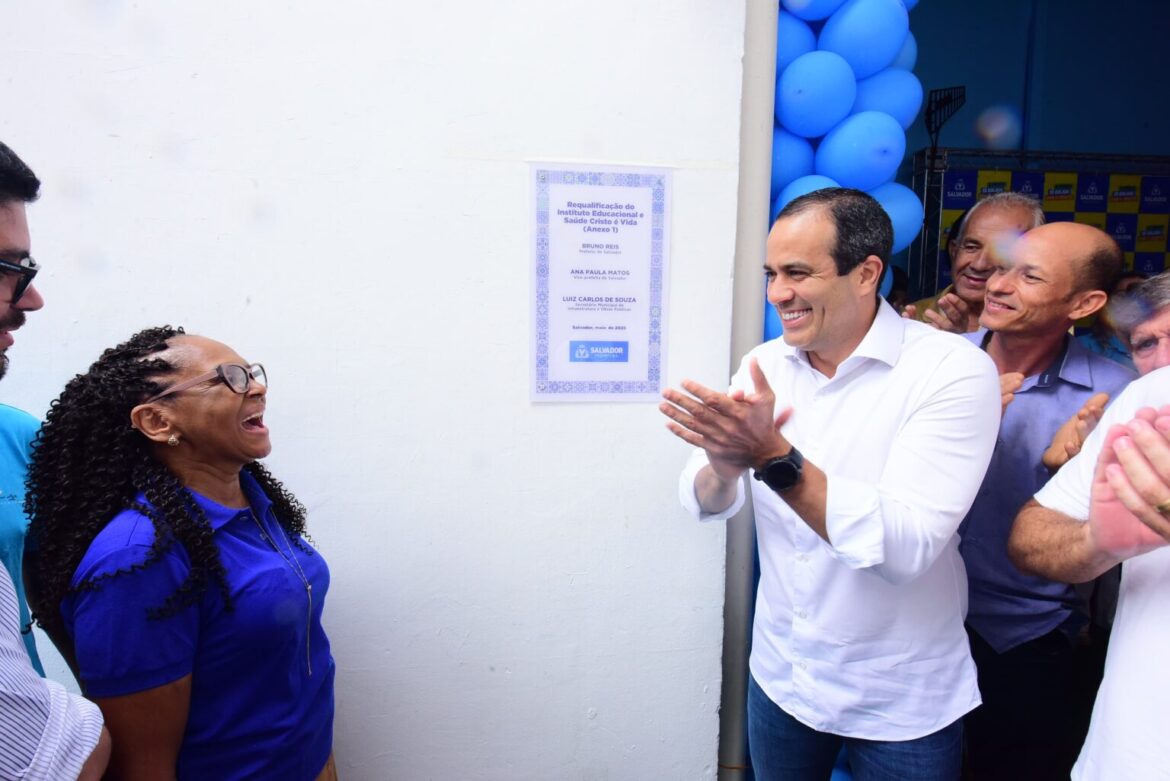 Instituto educacional que atende cerca de 200 crianças em Pau da Lima é reformado pelo Morar Melhor Entidades