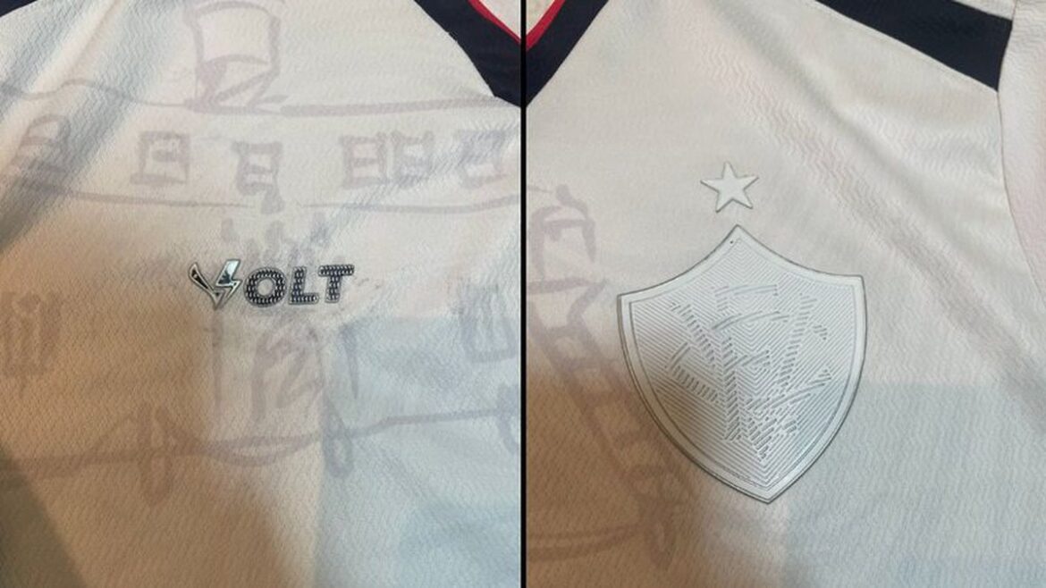 Torcedor do Vitória se revolta e reclama de camisas produzidas pela Volt: “Empresa mixuruca”