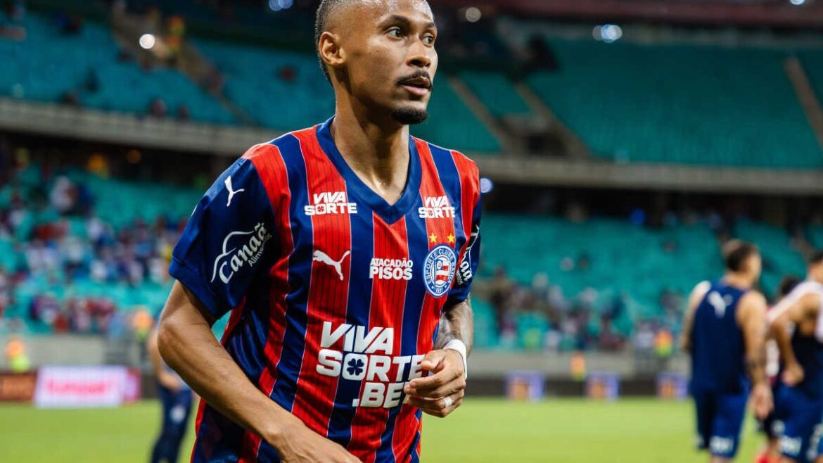 Ademir pode reforçar o Bahia em duelo contra o Vasco após sete jogos fora