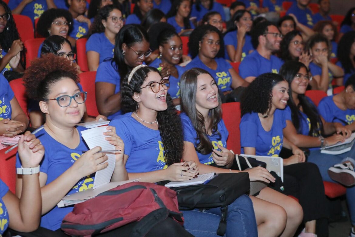 Mega Aulão do IngreSSAr reúne estudantes no dia 7 de novembro em revisão final para o Enem