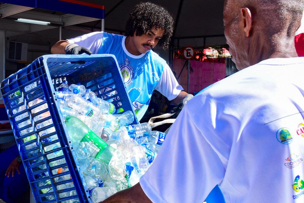 Secis implementa medidas de mitigação climática e sustentabilidade na Festa de Iemanjá